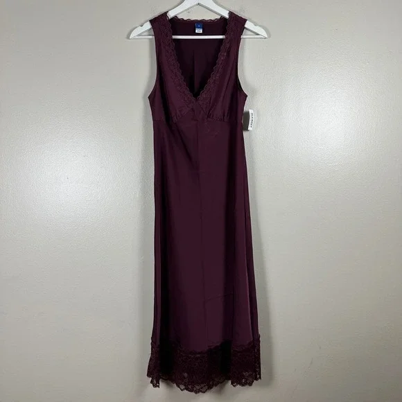 Old Navy Women's XS Slip Dress Burgundy Lace Trim V-Neck Midi NEW - Picture 1 of 8